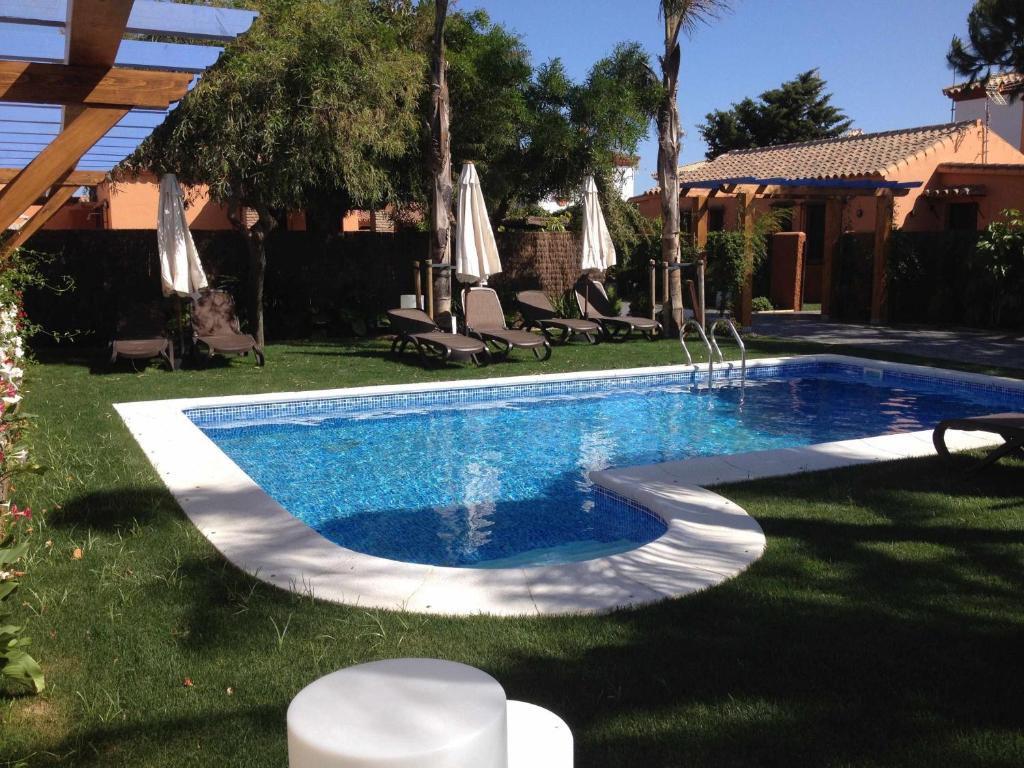 Apartamento para 4 personas con jardín privado y barbacoa cerca de la playa photo 1