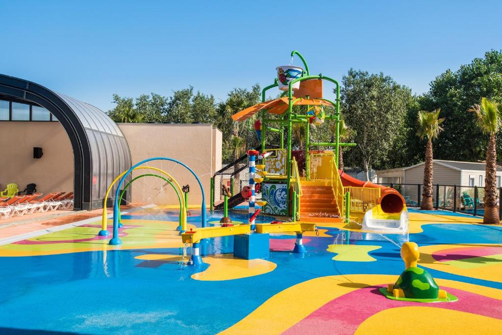 Camping Club Les Tamaris - Maeva photo 4