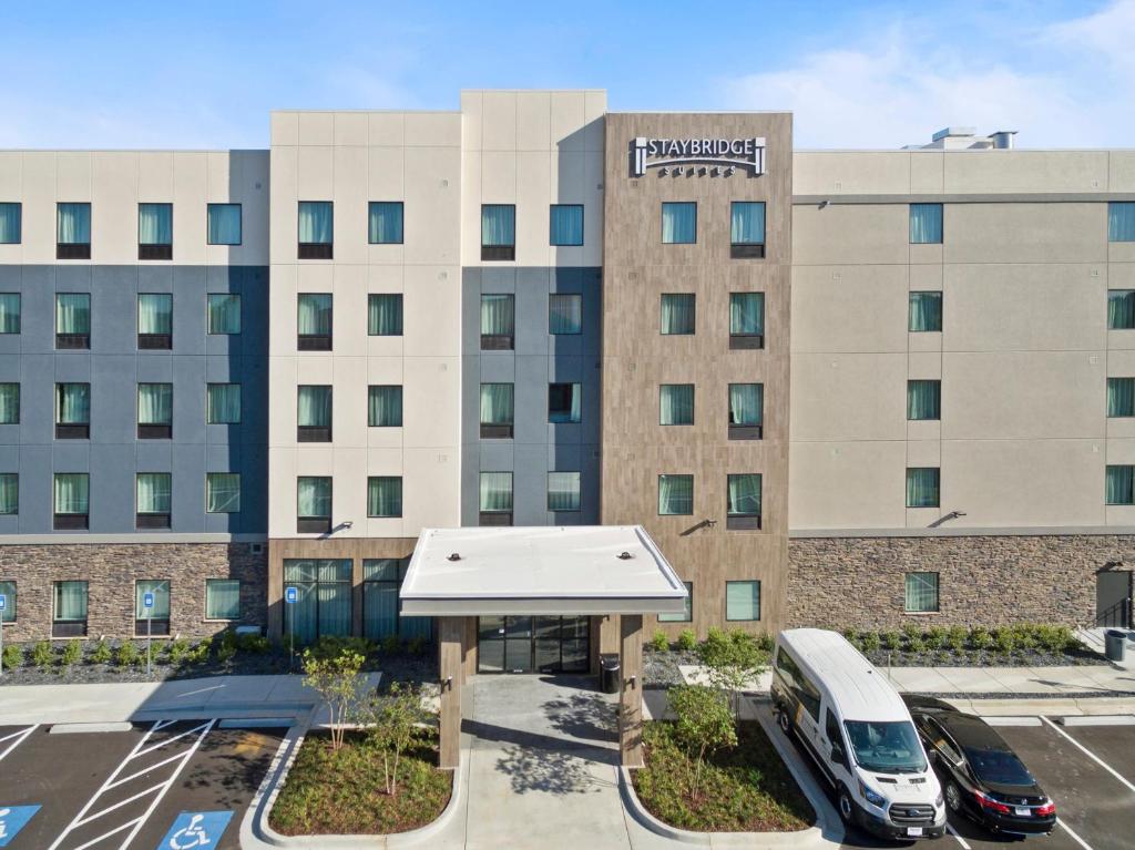 Staybridge Suites Atlanta Ne - Duluth, an IHG Hotel image