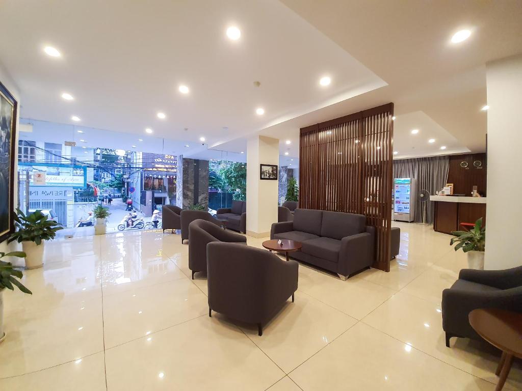 REIWA INN APARTMENT