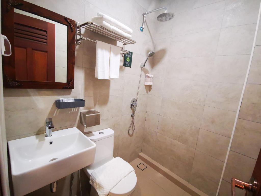Двухместный (Номер с кроватью размера «queen-size» и видом на сад), Mclane Boutique Hotel