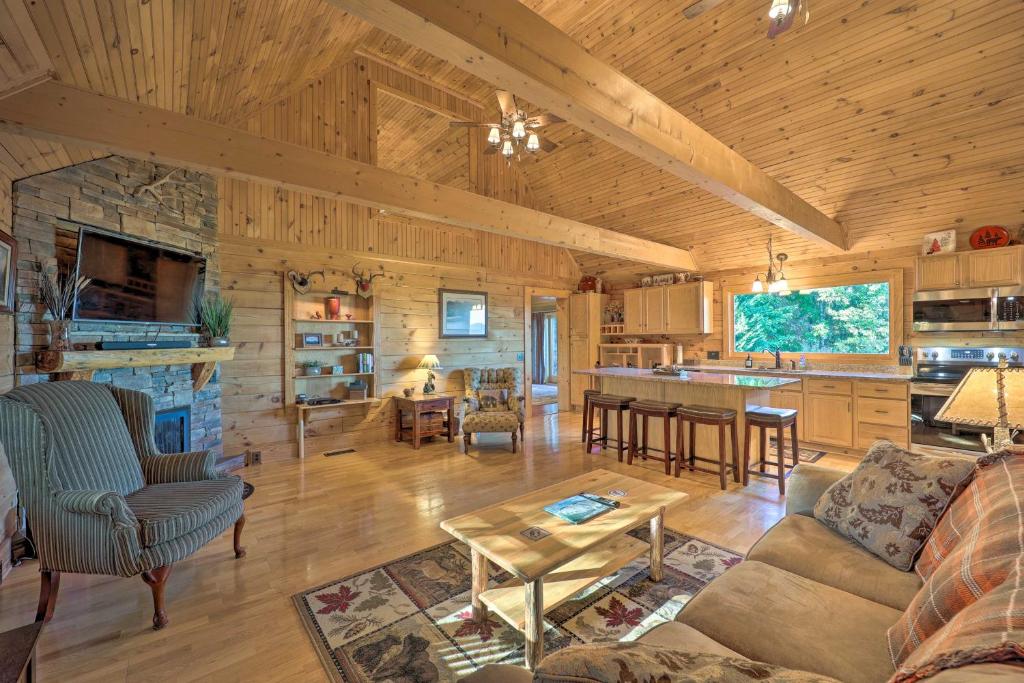 Blue Ridge Hideaway with Game Room and Mountain Views! photo 4