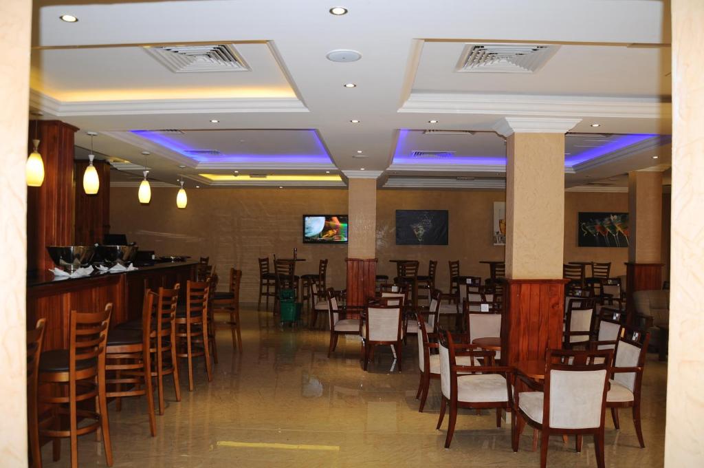 Royal Palace Hotel photo 3