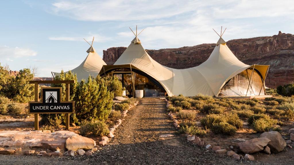 Under Canvas Moab image