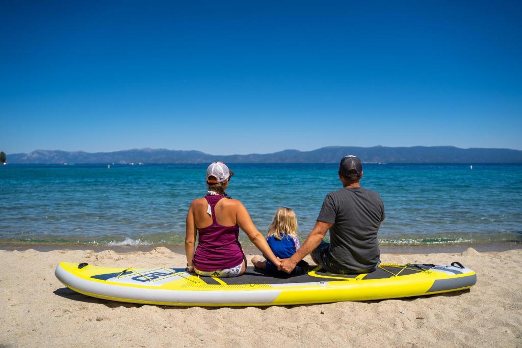 Tahoe Lakeshore Lodge & Spa photo 2