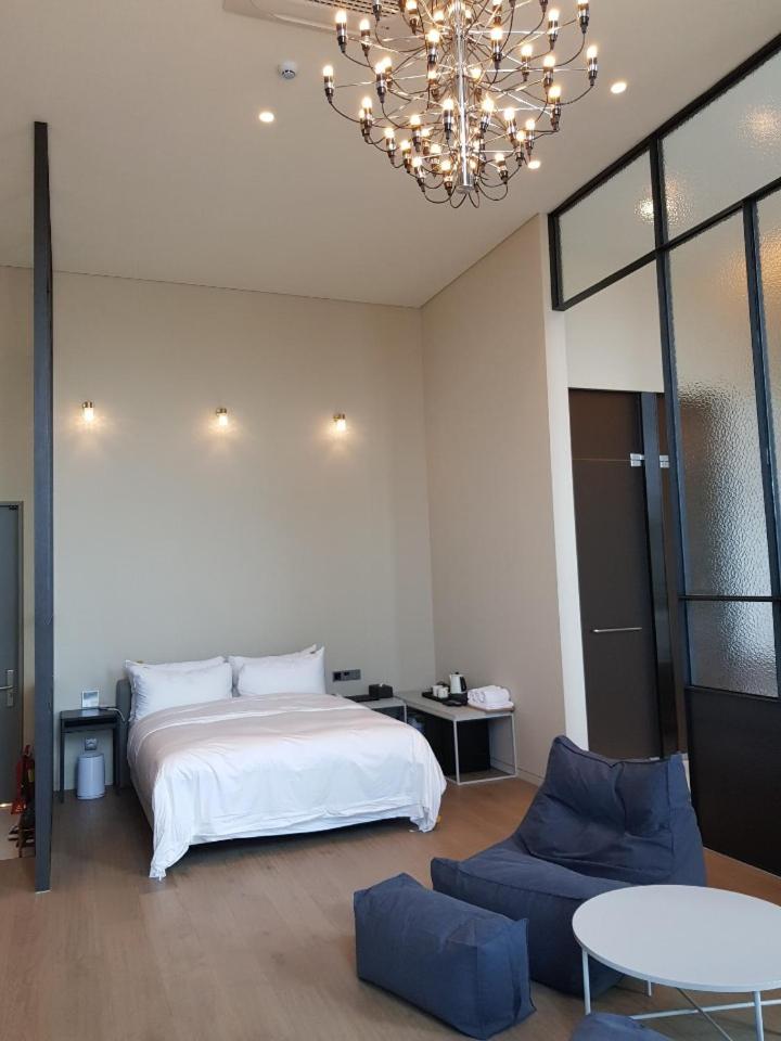 Hotel Libre photo 1