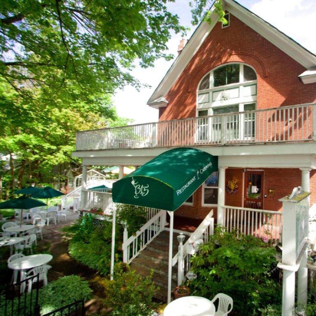 Greenbriar Inn image
