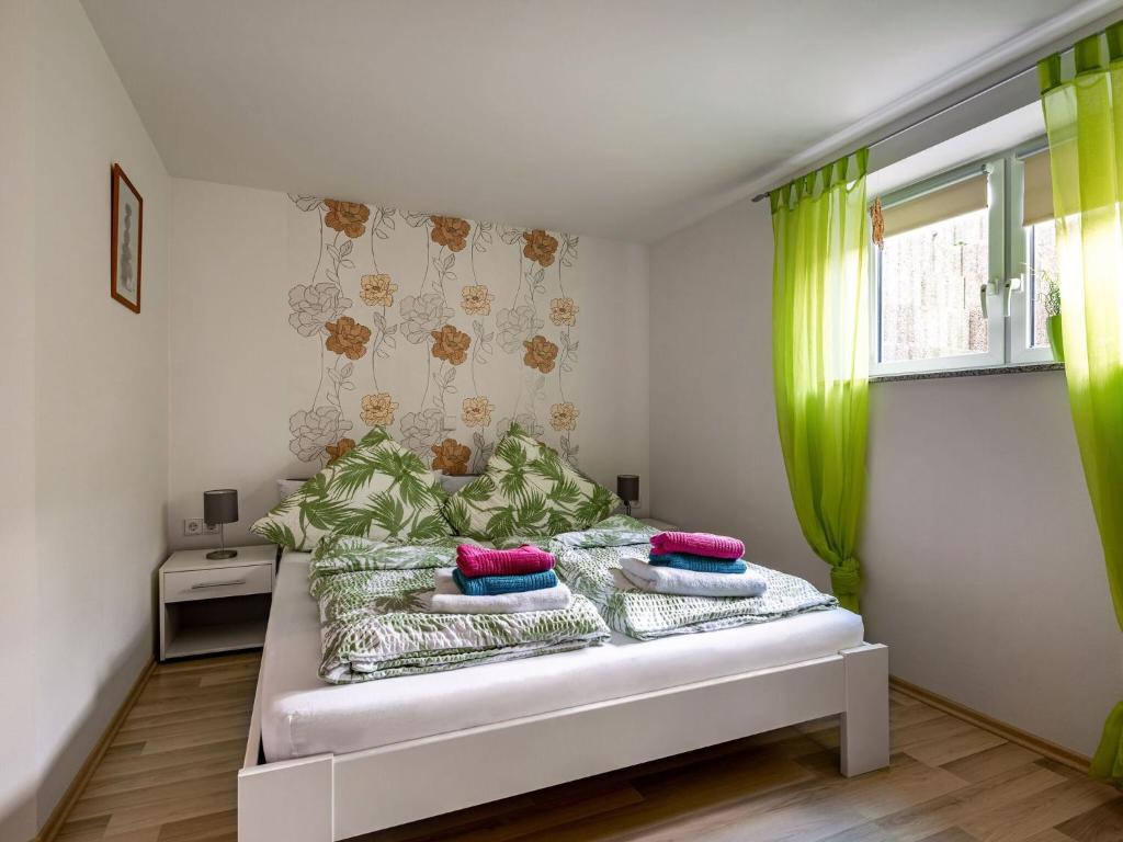 Apartment with fenced garden in Faid photo 3