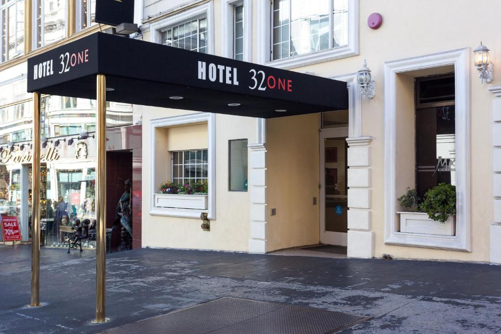 Hotel 32One photo 3