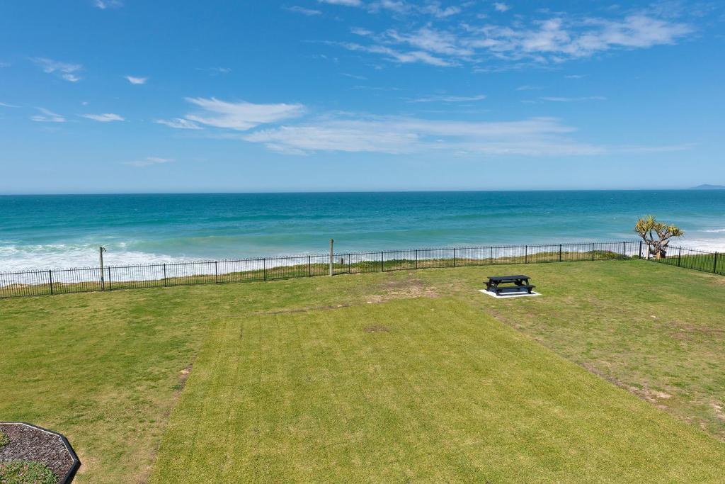 Meridian Beachside Apartments photo 2