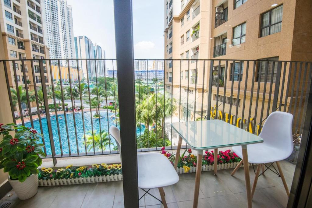 *BOM HOMESTAY*- VINHOMES D'CAPITAL- SERVICE APARTMENT