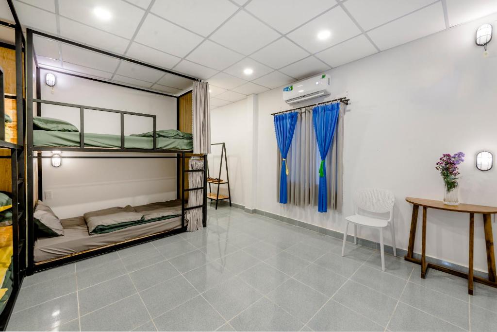 Nguyên Căn Vip 1: Buôn Đôn (Homestay Vườn Pháp II)