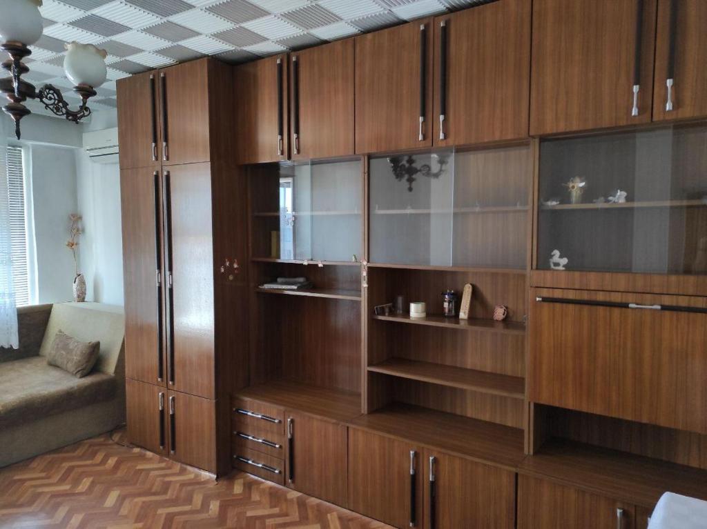 Apartment next to the center NO TV NO WI FI photo 1
