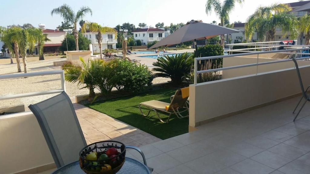 Nissi 3 Pool Access Garden Apartment photo 1