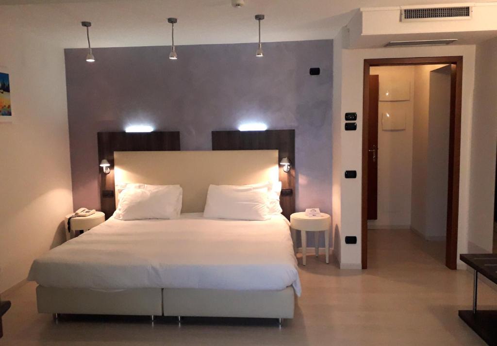 Hotel L'Approdo photo 1
