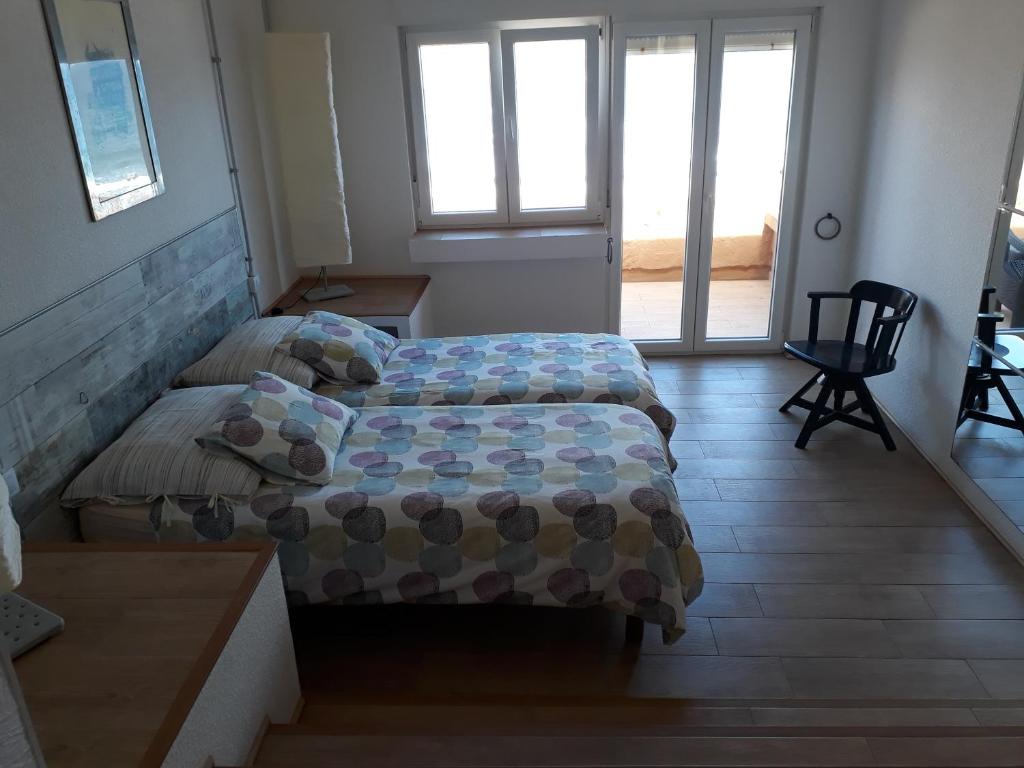 Loft with balcony sea view photo 3