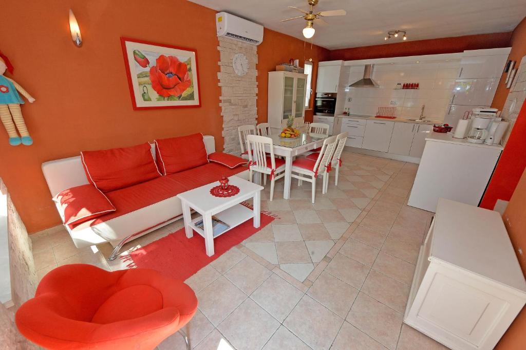 Villa MT photo 3