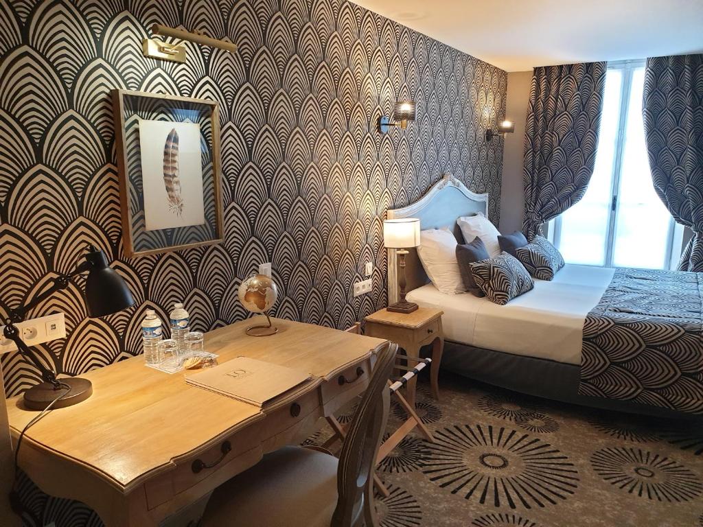 Hotel Le Lion D'Or et Restaurant La Table Du Lion photo 3