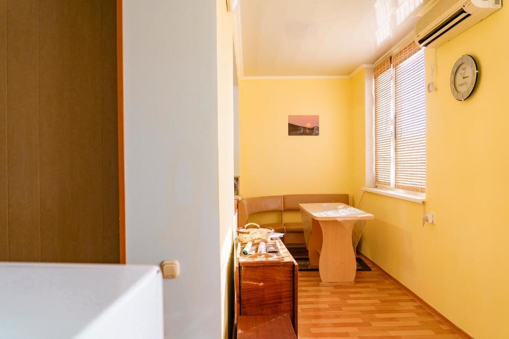 Seaside apartment photo 2