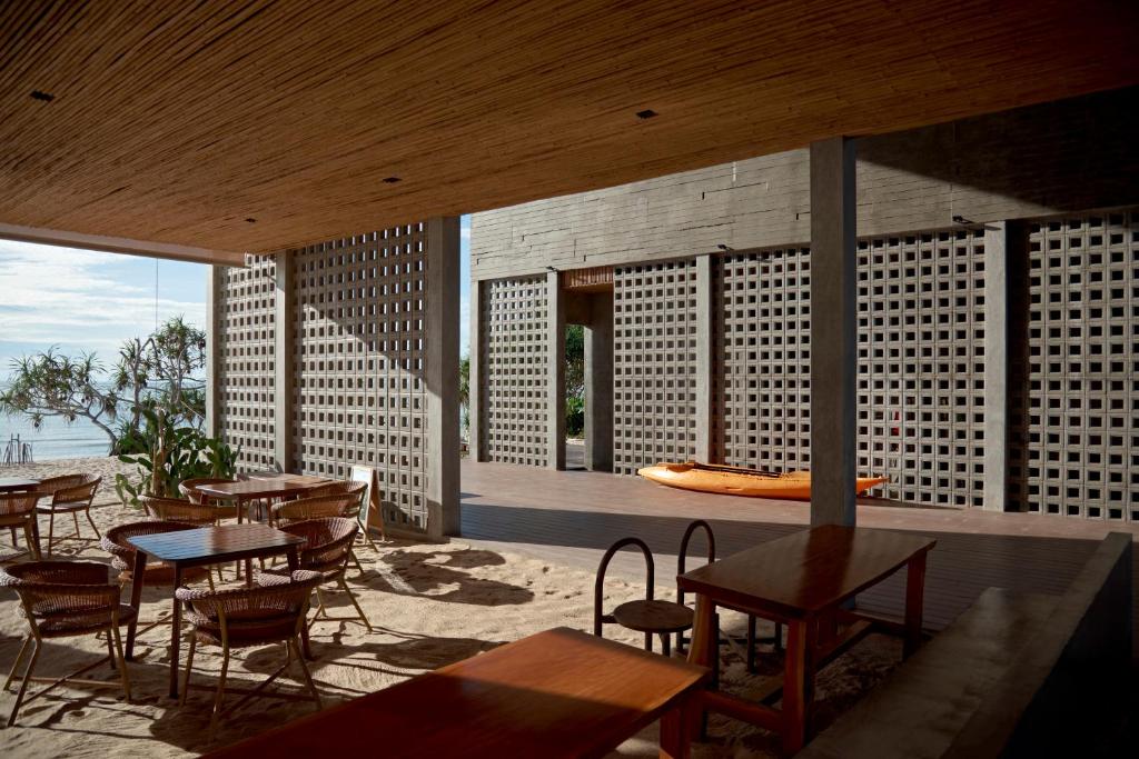 Chula Beach Resort photo 1