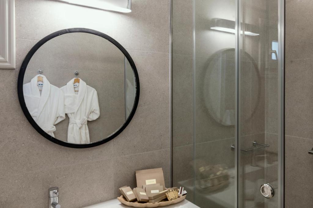 Сьюит (Люкс с балконом), Symphony Suites Santorini