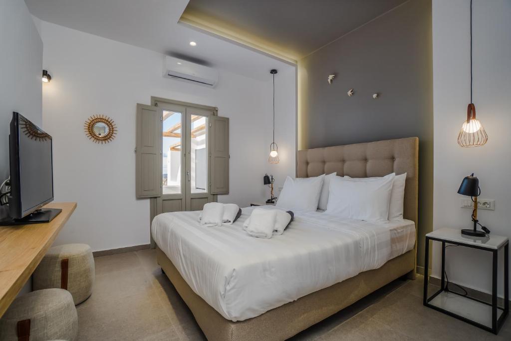 Сьюит (Суперлюкс с видом на море), Symphony Suites Santorini