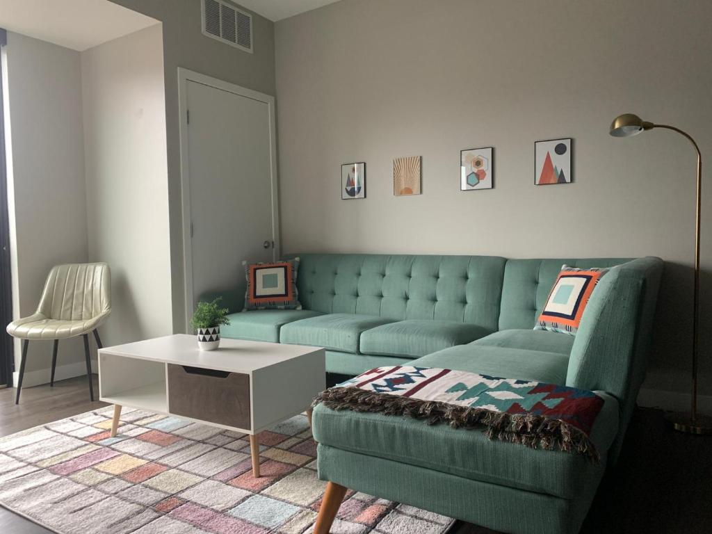 Sleepover Premier Downtown Des Moines Apartments photo 2