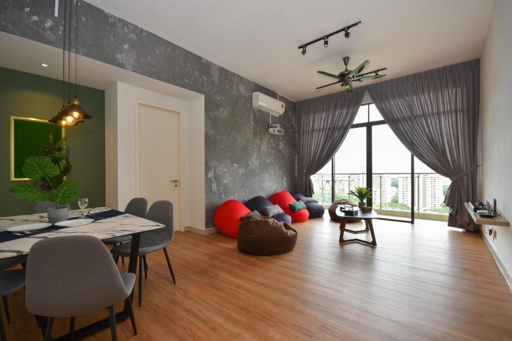 Bukit Jalil Luxury Suite by NestHome [Pavilion Bukit Jalil]
