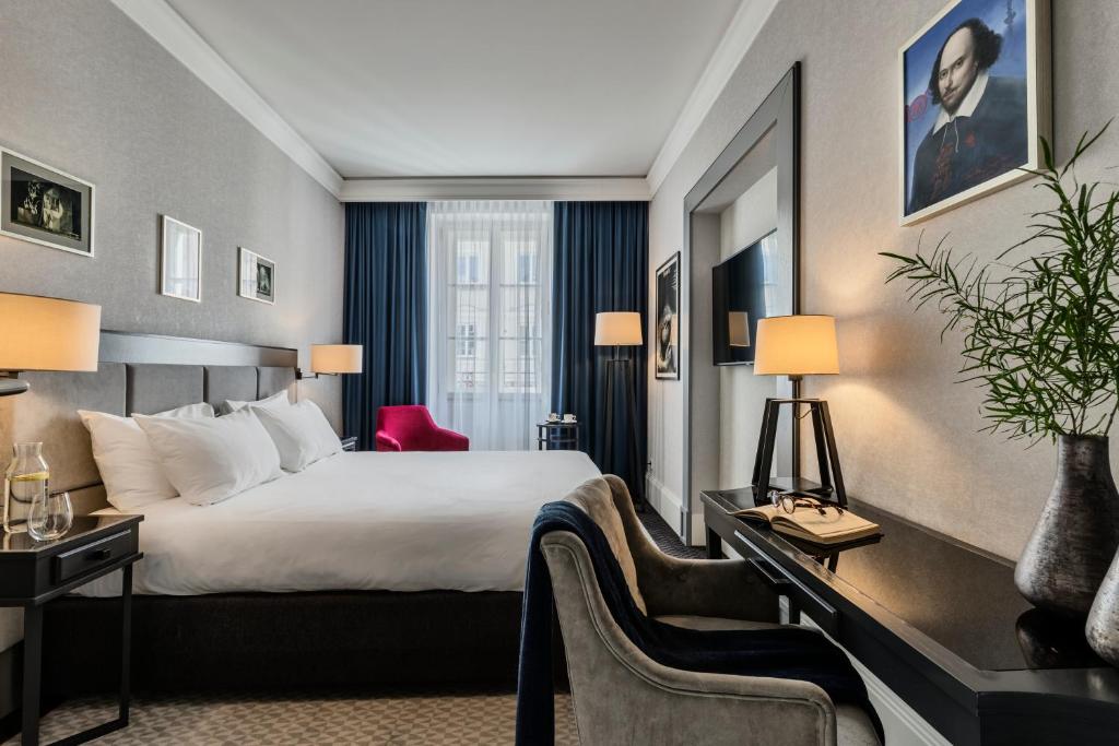 Двухместный (Улучшенный двухместный номер с 1 кроватью), Hotel SixtySix