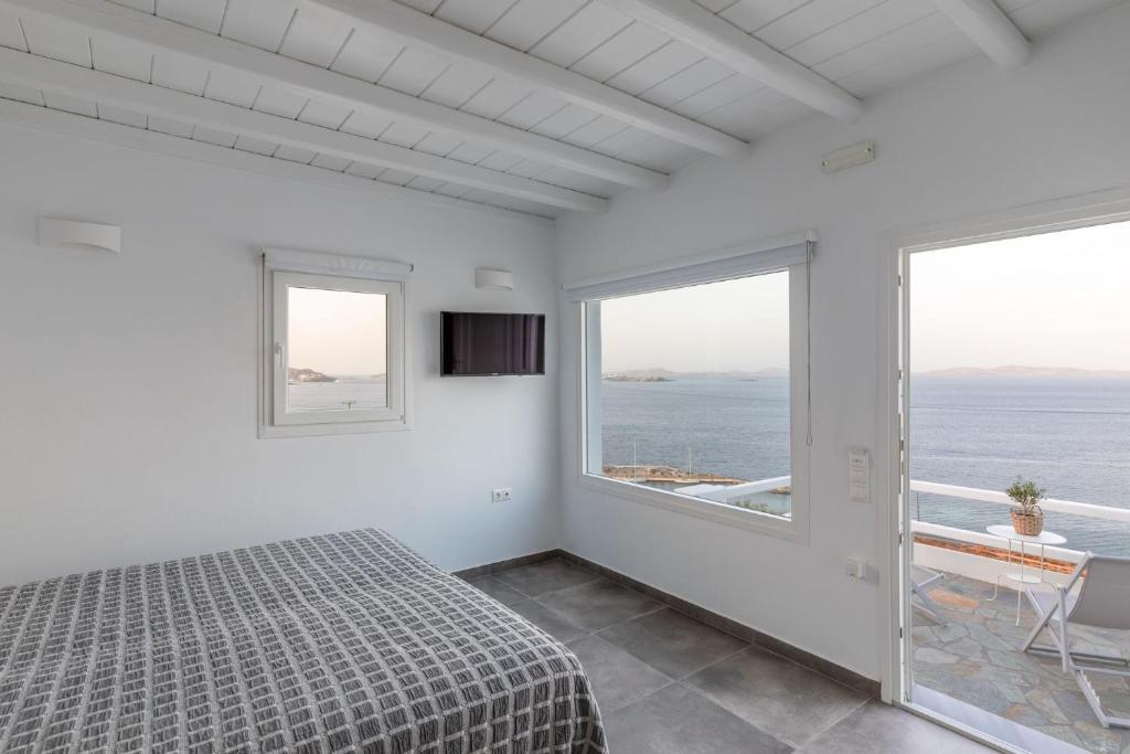 Sea Wind Apartments photo 1