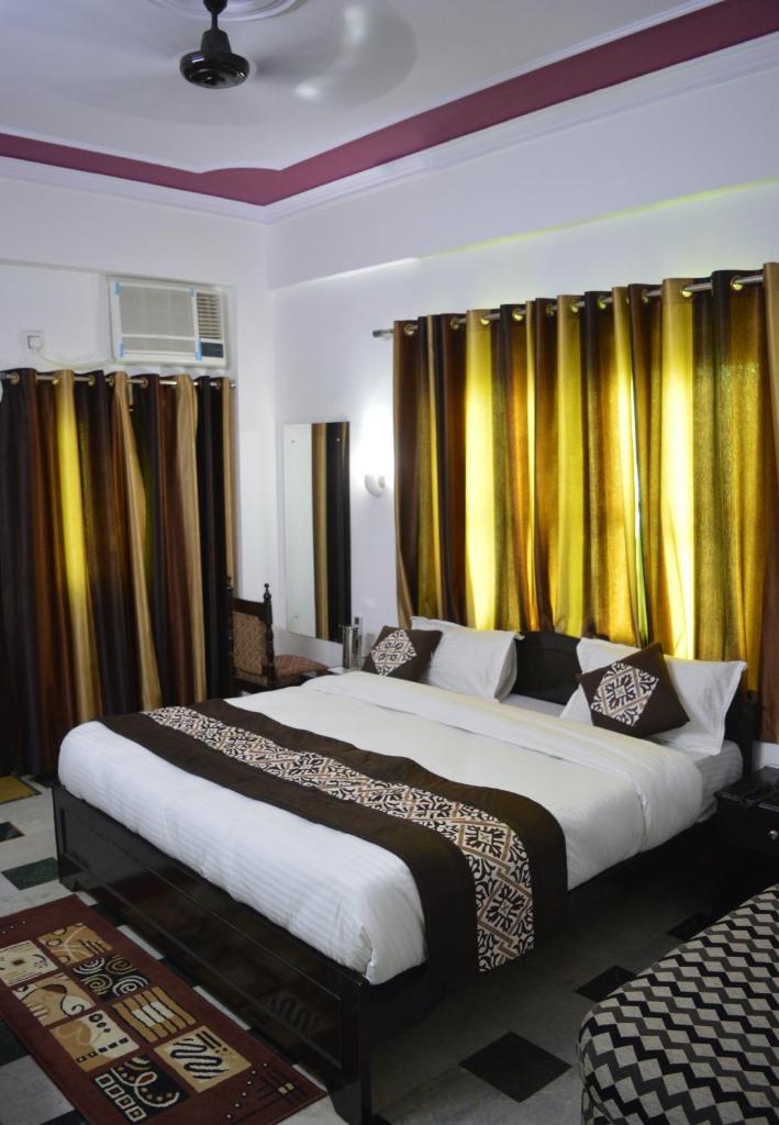 Двухместный (Номер Делюкс), OYO 11539 Hotel Priya