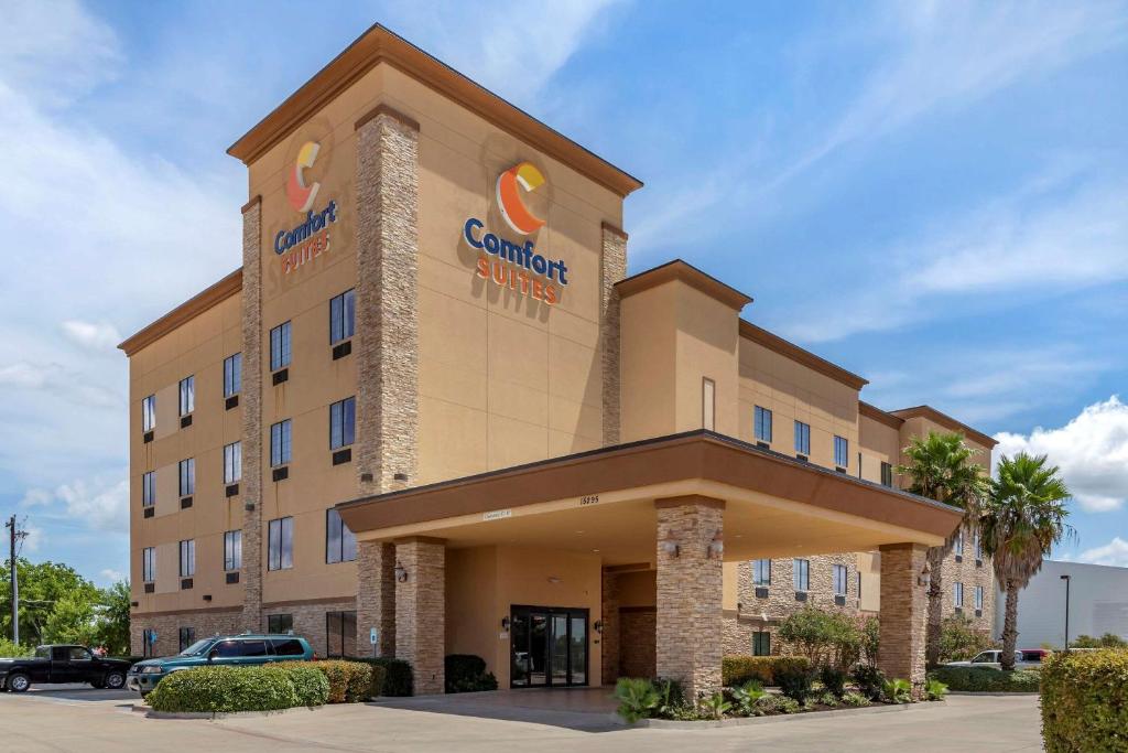 Comfort Suites Buda - Austin South image