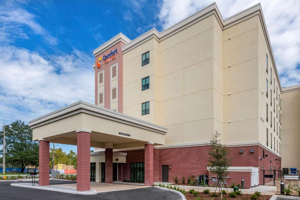 Comfort Suites Gainesville Near University photo 3