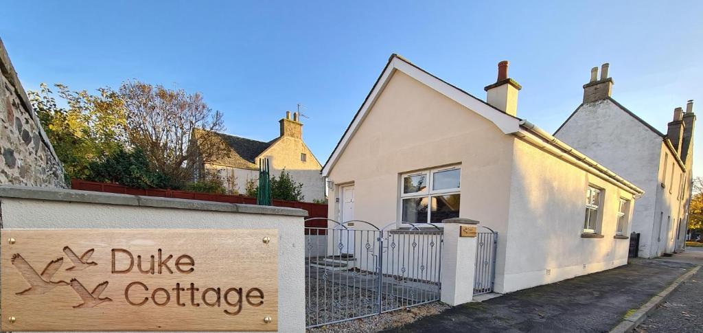 Duke Cottage photo 1