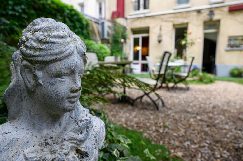 호텔 드 라브르 (Hotel de l'Avre) - 시설