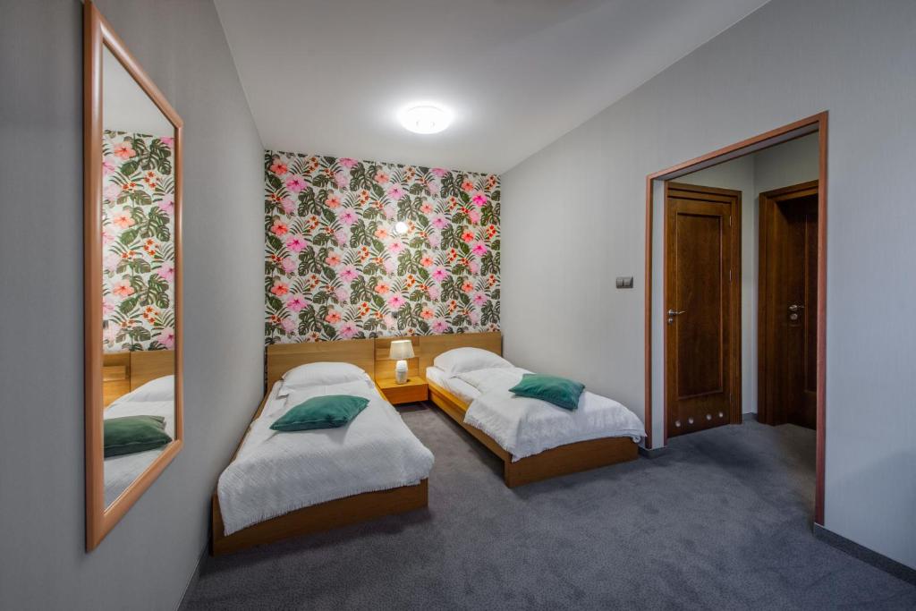 Hotel Zalesie photo 4