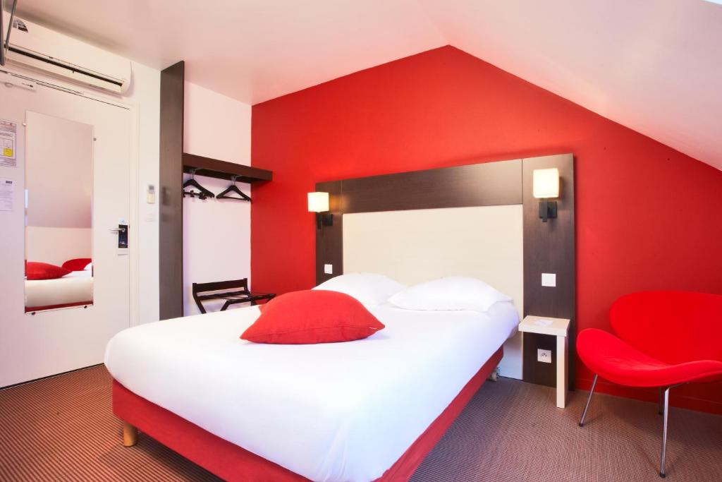 KYRIAD ROUEN NORD - Mont Saint Aignan photo 1