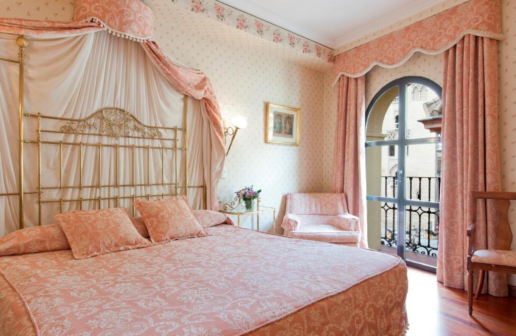 Hotel Doña María photo 3