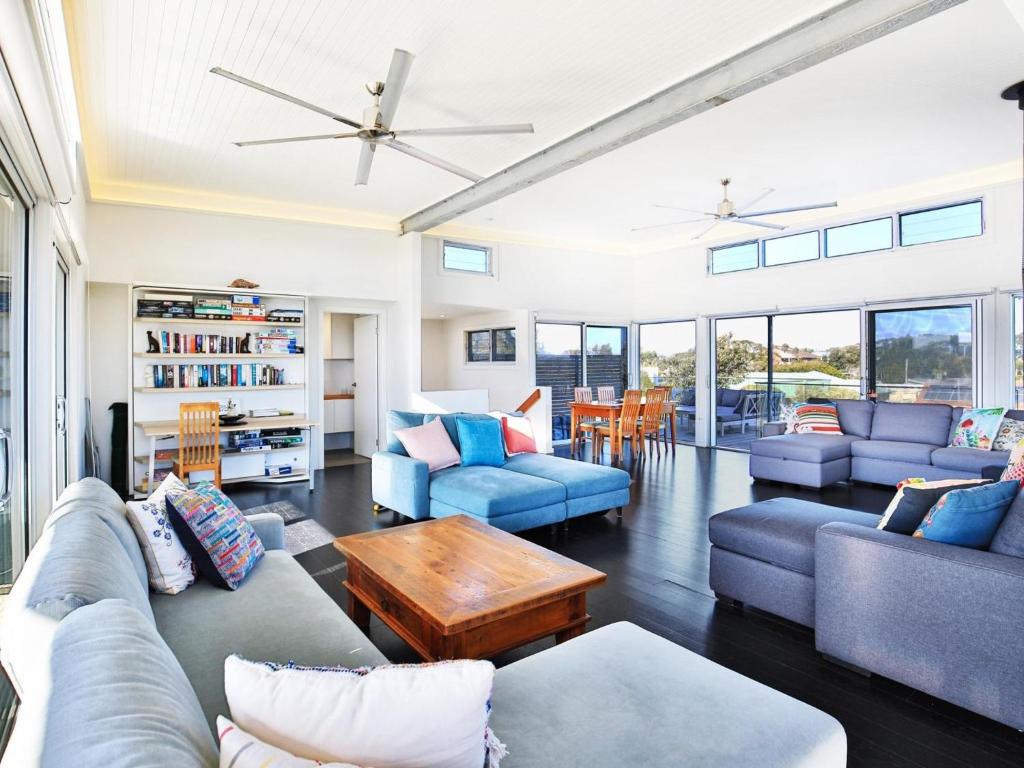 The Palings at Culburra I Pet Friendly Masterpiece photo 2
