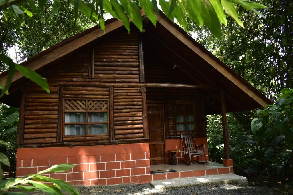 Arenal Oasis Eco Lodge & Wildlife Refuge photo 4
