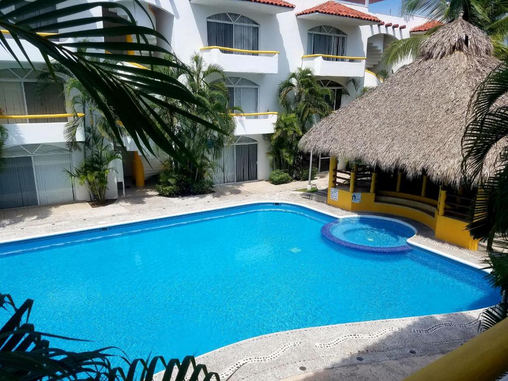 Hacienda Real Suits Ixtapa photo 3