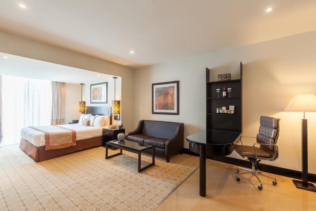 Двухместный (Представительский номер), Отель Holiday Inn Dubai Al Barsha