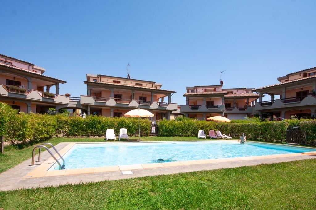Follonica Apartments photo 4