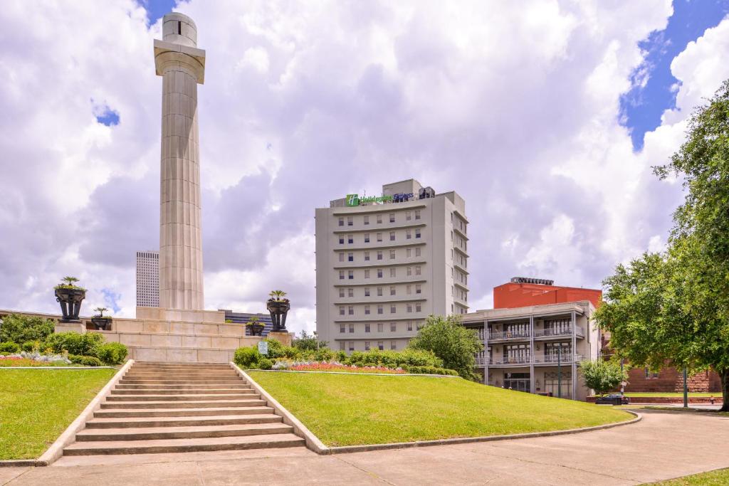 Holiday Inn Express New Orleans - St Charles, an IHG Hotel image
