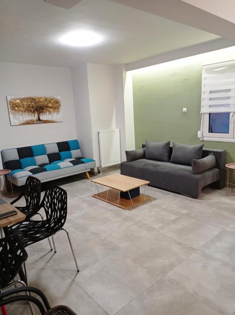 Central Home photo 3