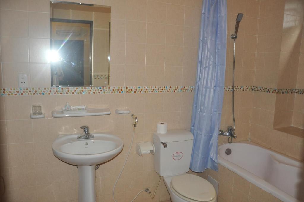 Двухместный (Двухместный номер Делюкс с 1 кроватью), Caroline Hotel