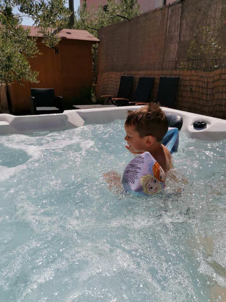Holiday Home Istra with JACUZZI photo 3