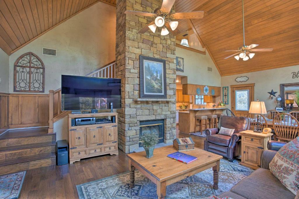 Lakefront Living Private Dock, Deck, and Game Room! photo 3