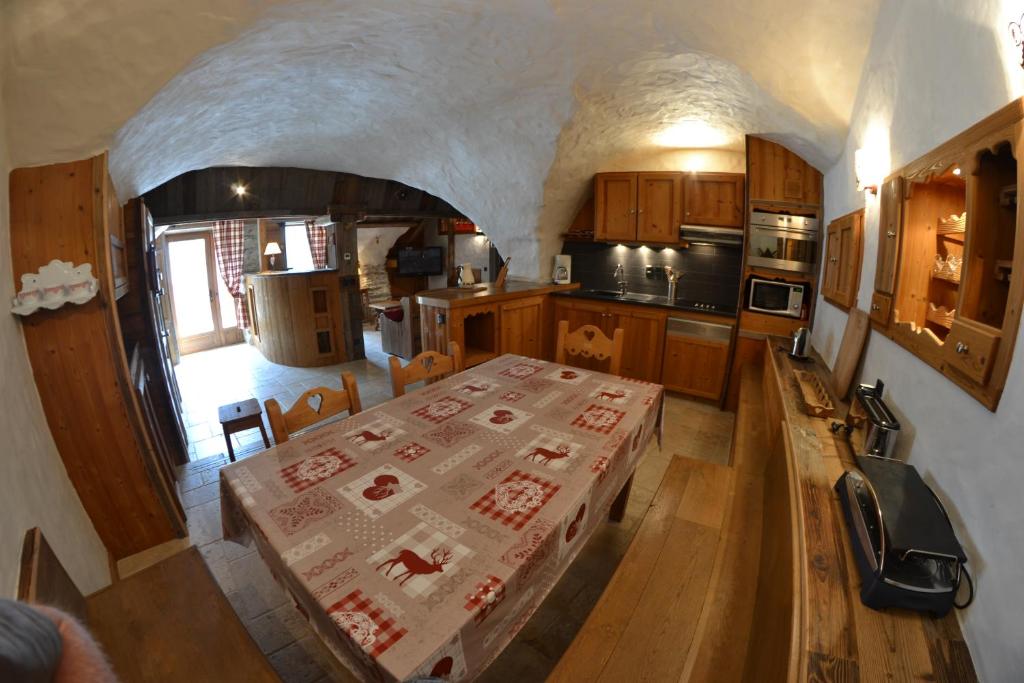 VAUJANYLOCATIONS - Le Grenier de Germaine photo 1
