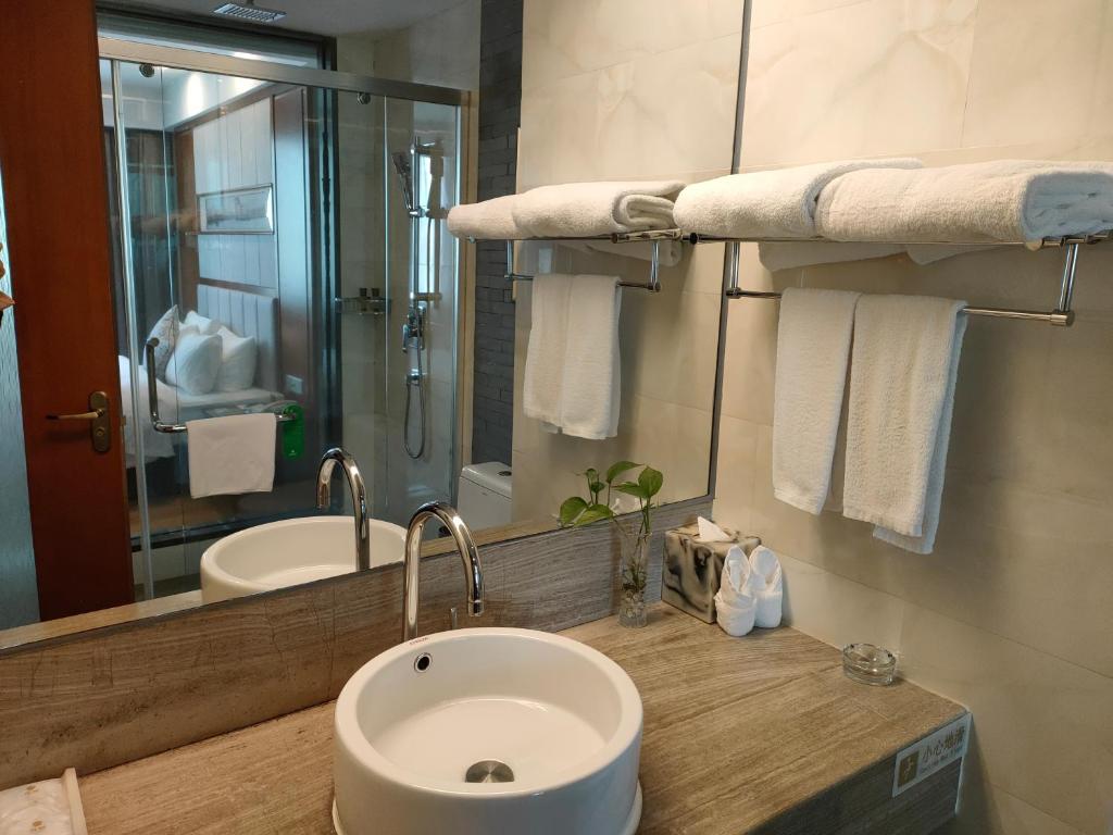 Fliport Garden Hotel Wuyishan photo 1